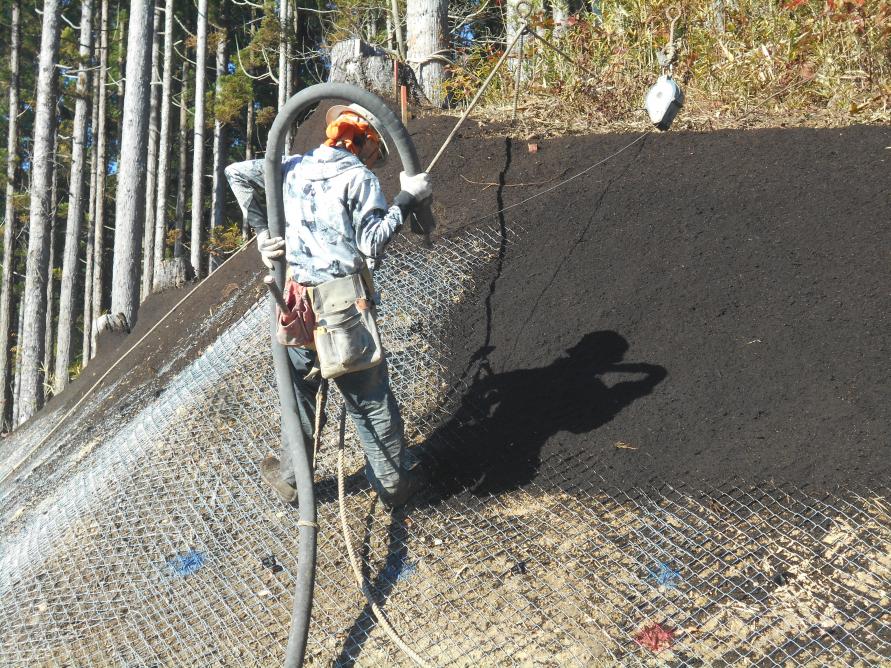 令和4年2月末時点植生基材吹付2