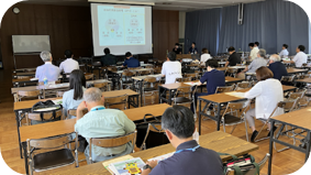 企画調整部4