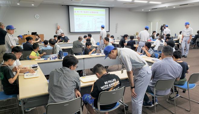 工作の様子