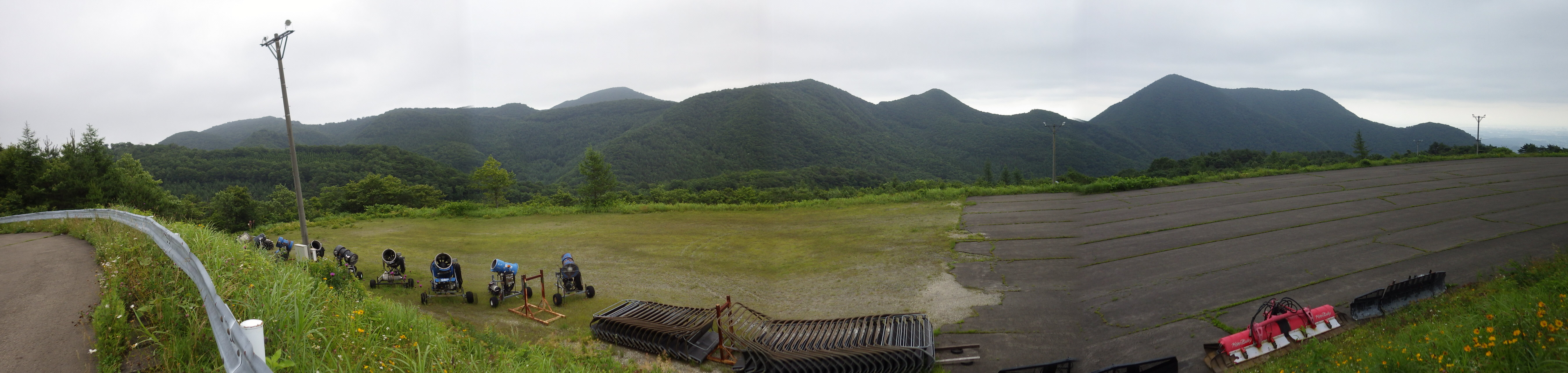 林道予定地