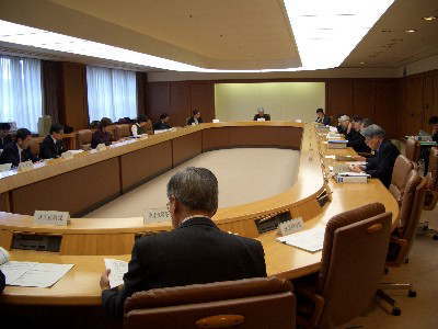 第6回公共事業評価部会の審議の様子_2