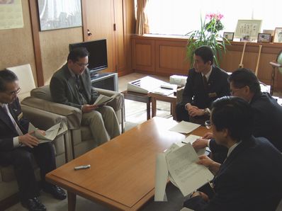 大規模事業評価の答申の様子