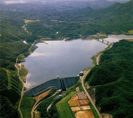 南川ダム全景です