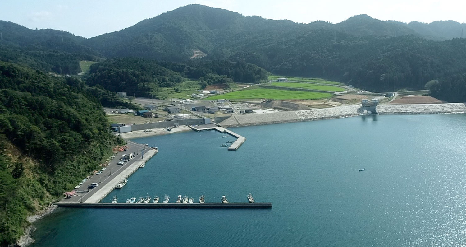 谷川漁港の写真