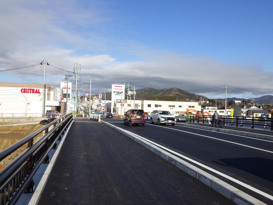 仙台方面側より市街地方面を望む