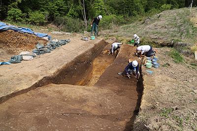 入の沢遺跡調査の様子