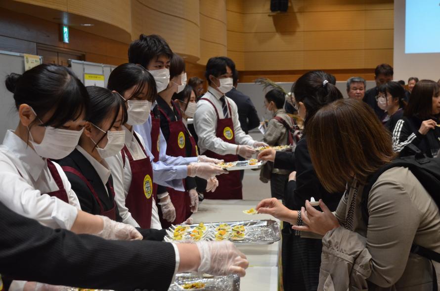 R7ベジプラス試食