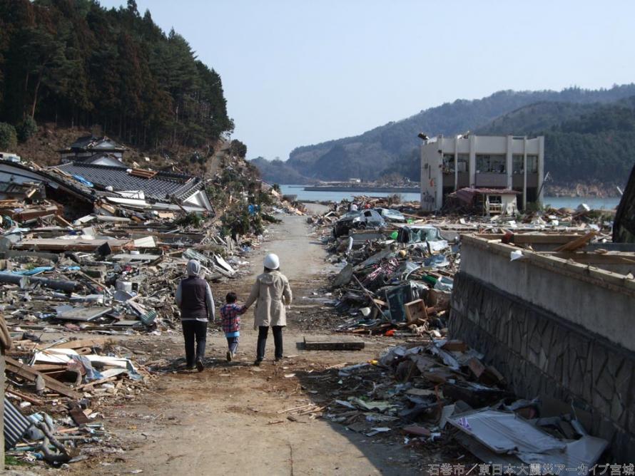 Ishinomaki City: looking out to the sea from in front of the Ogatsu General Branch Office