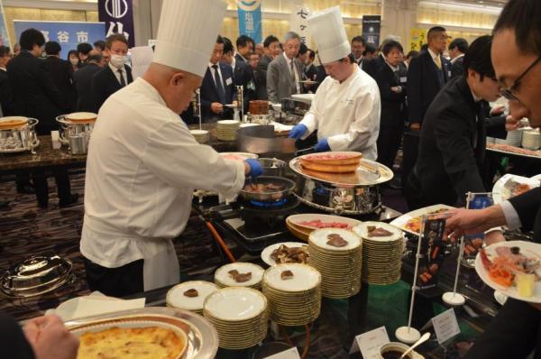 情報交換会（料理）