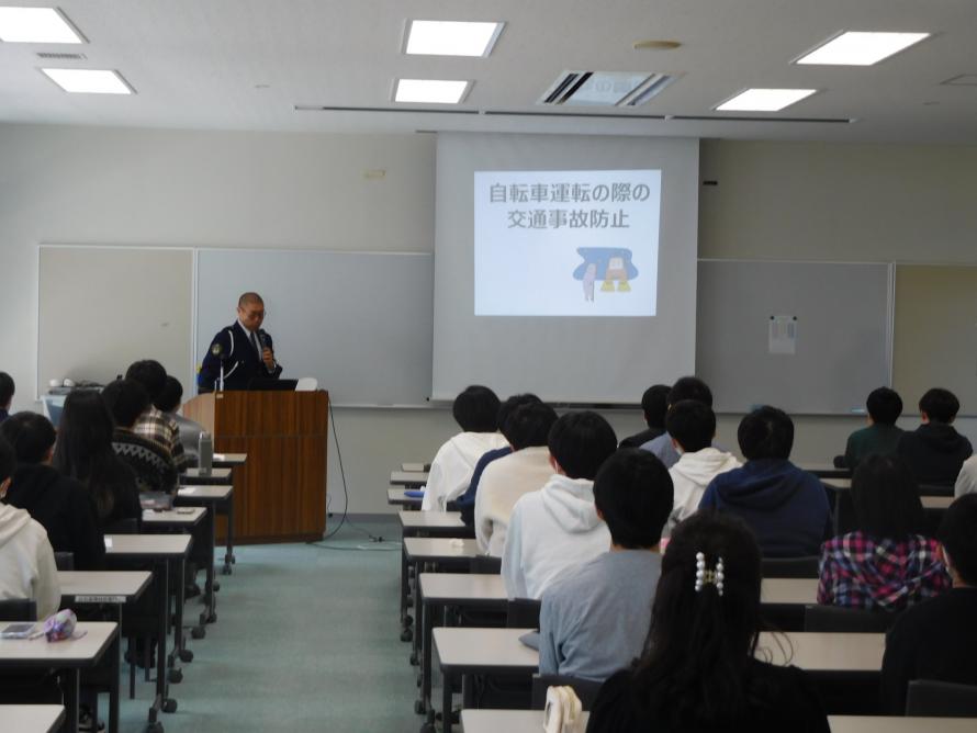 交通講話_自転車運転時の注意点