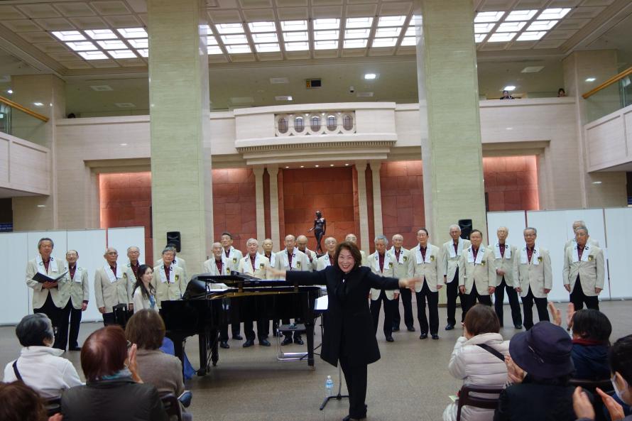 オッチェンコール