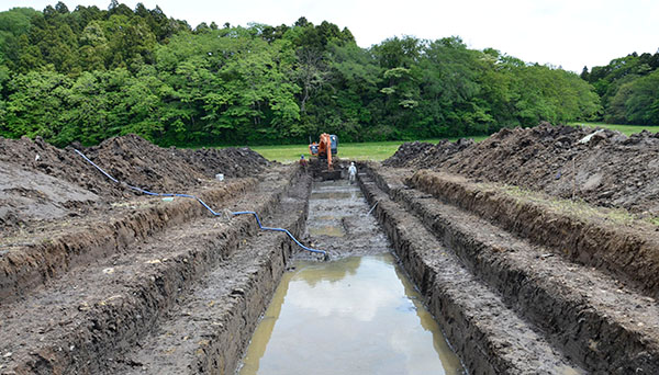 98次調査重機掘削