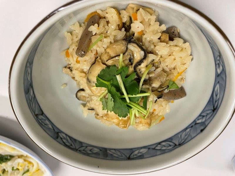 牡蠣の五目炊き込みご飯