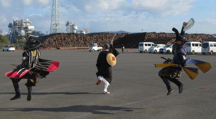 圧巻の伊達武将隊による演舞を披露