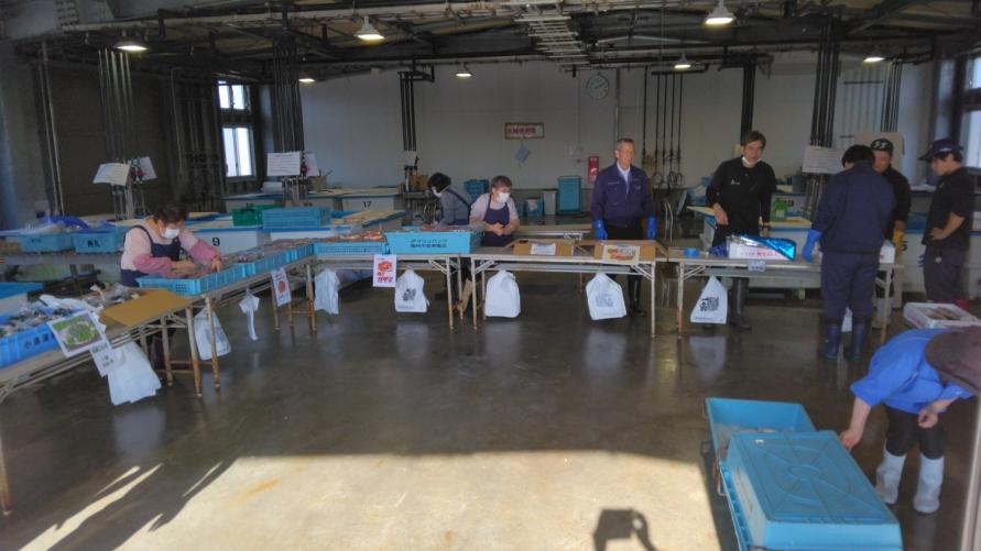 七ヶ浜町 漁協の夕市