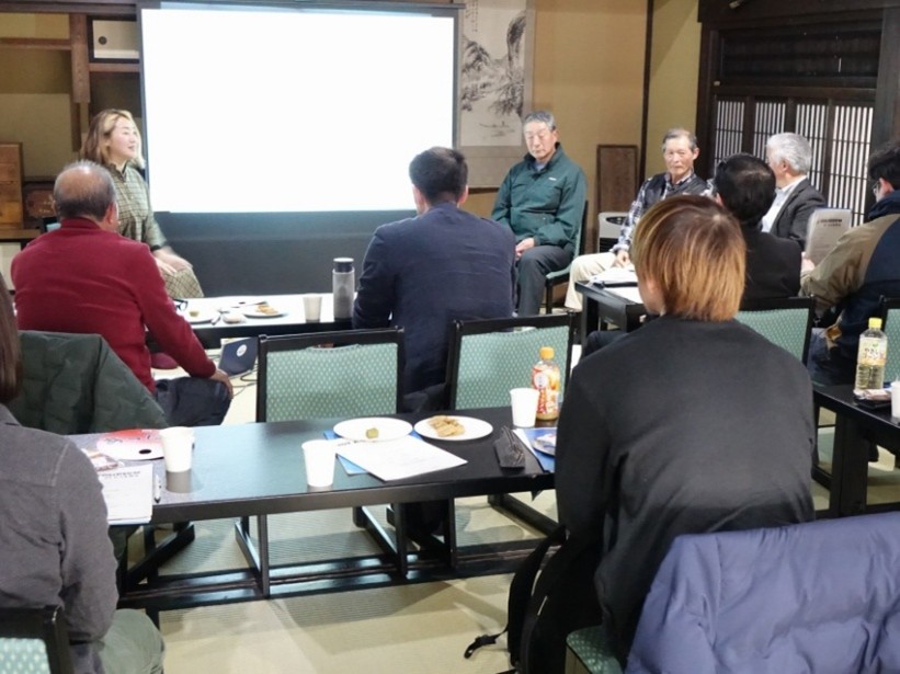 02komidashi2_3_R7notatourism_3