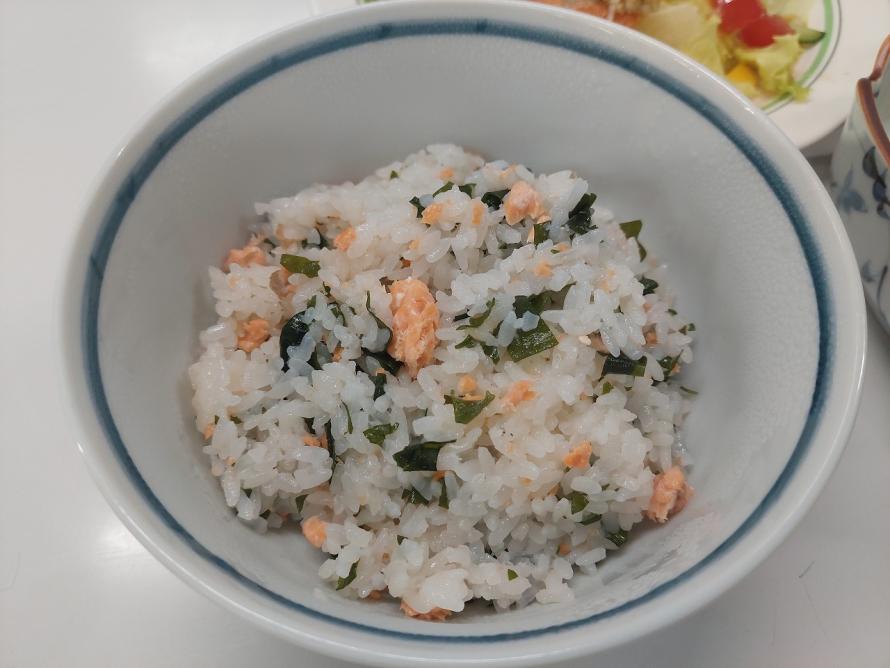 銀鮭若布ご飯