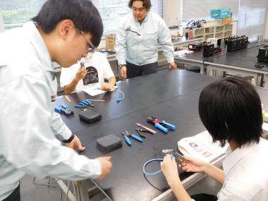 情報通信ネットワーク科体験実習2