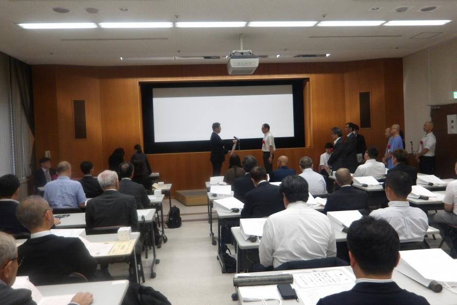 薬務功労者(献血功労)表彰式の様子