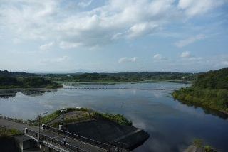 化女沼の全景