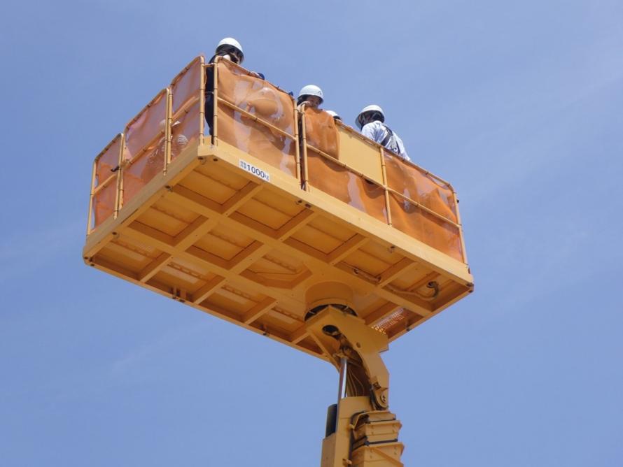 高所作業車(蔵王町)