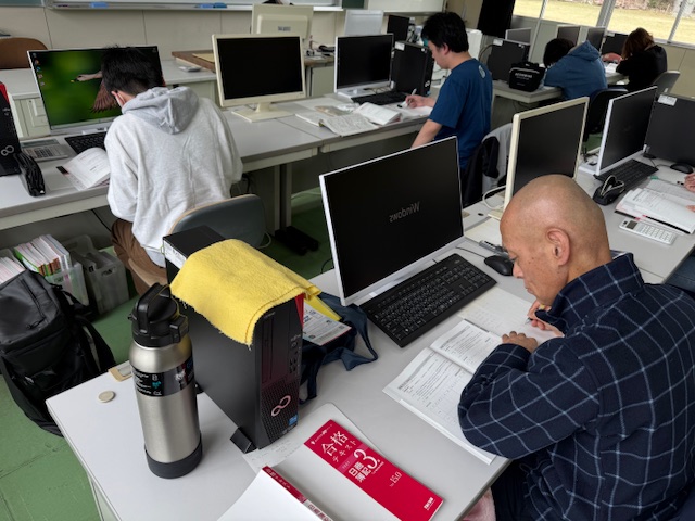 オフィスビジネス科4